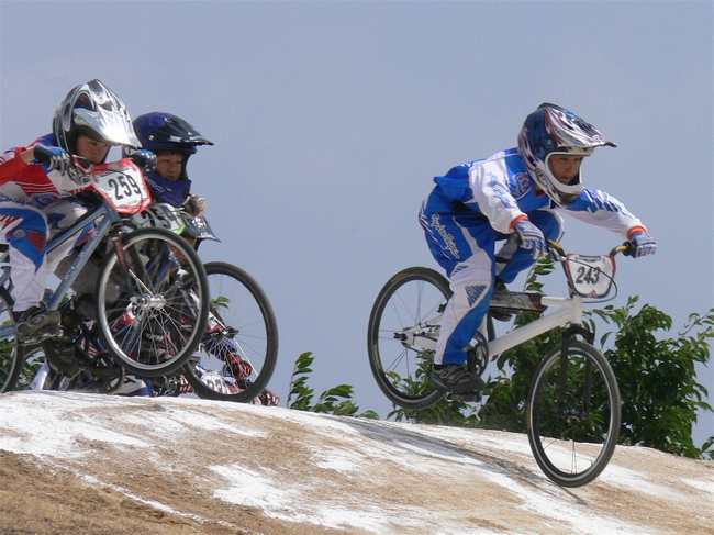 2007JBMXFジャパンシリーズ西日本選手権VOL3 Day1年齢別クラス予選の画像垂れ流しその１_b0065730_2019228.jpg