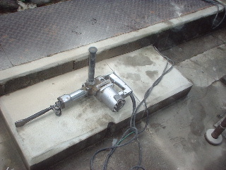 ブロック解体_f0031037_102397.jpg