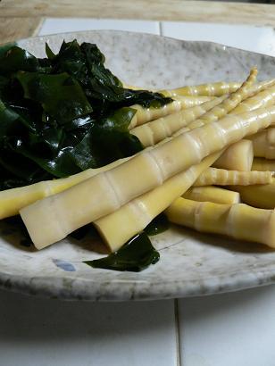 姫竹とワカメの煮物 スローでロハスな生活 姫竹とワカメの煮物 スローでロハスな生活