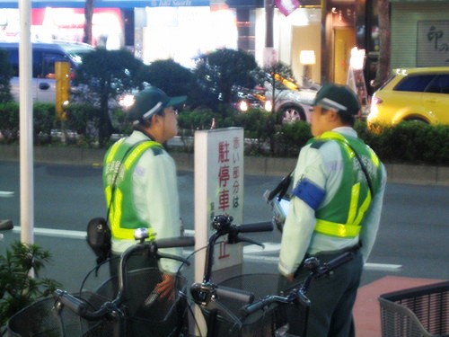 板橋にもみどりのおじさん現る がんばれ高島平 西台地区と周辺 板橋にもみどりのおじさん現る がんばれ高島平 西台地区と周辺