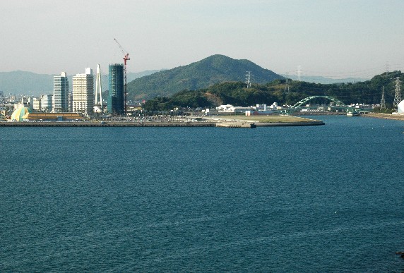 　　国道４２号線と紀勢本線とマリーナシティー　　２０２２-１０-２０　００：００_b0093754_07677.jpg