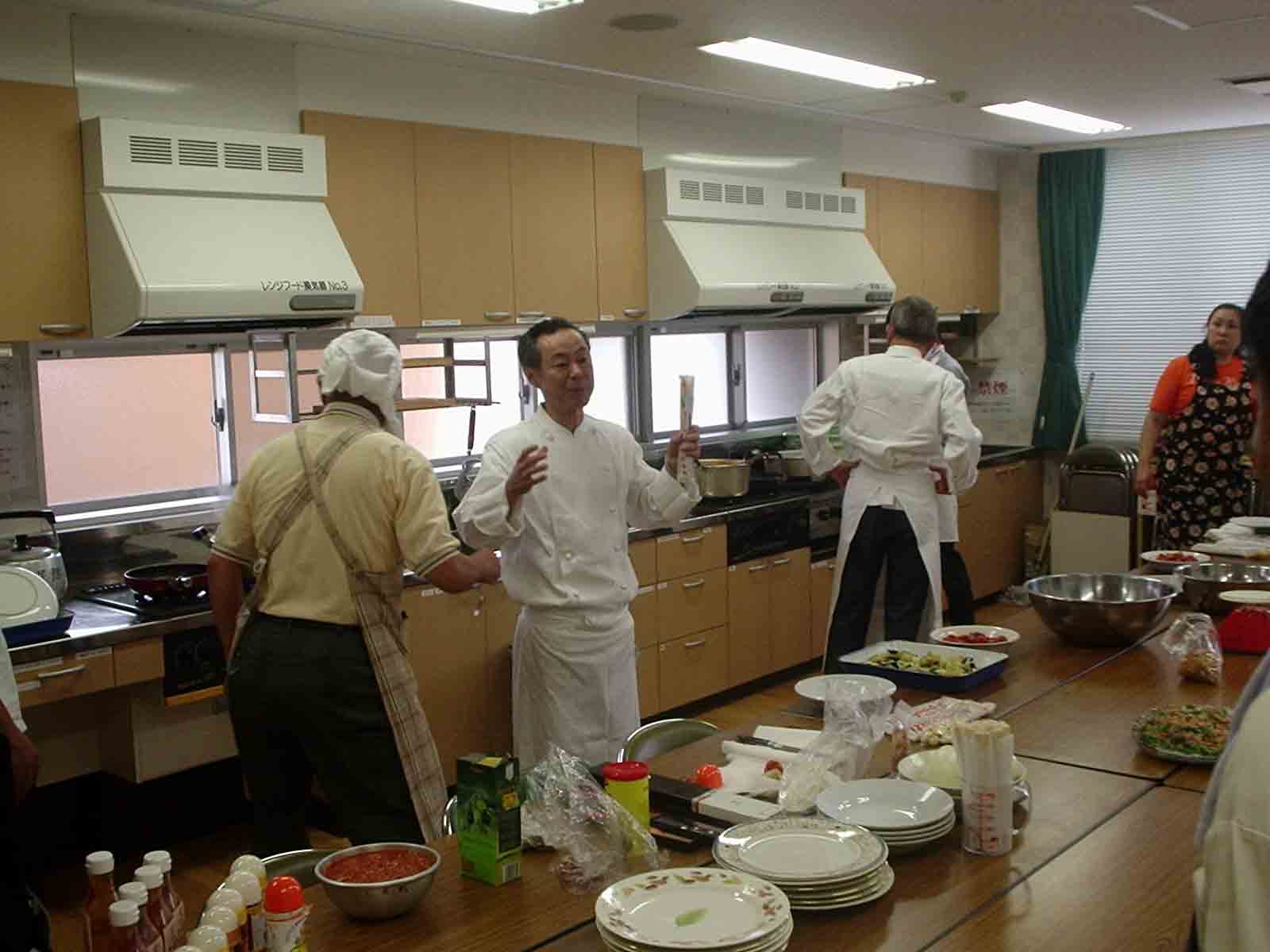 農園風季節のお野菜を使った料理教室（7/7）が開催されました！_c0123095_2592939.jpg