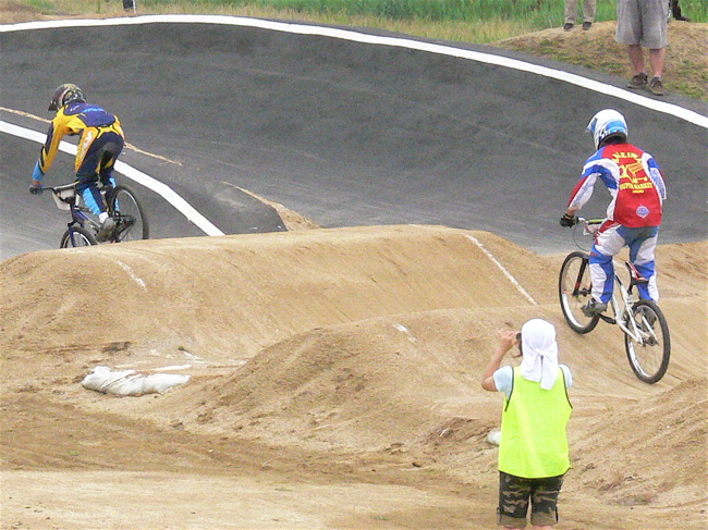2007JBMXFジャパンシリーズ西日本選手権VOL14 Day2　クルーザークラスの決勝画像垂れ流し_b0065730_691925.jpg
