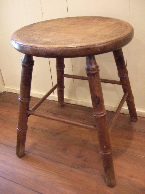 FRENCH ANTIQUE STOOL_f0135361_13175176.jpg