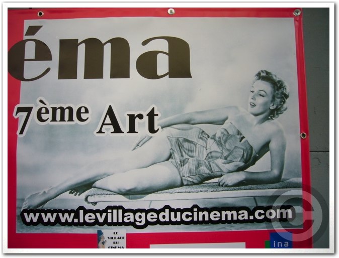 ■LE VILLAGE DU CINEMA(映画村)_a0008105_6274690.jpg