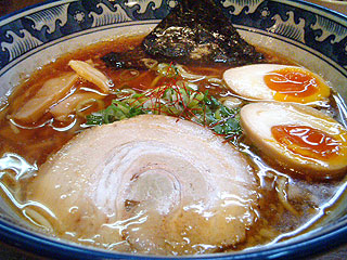 麺屋 無双@米子 ★☆ (試作醤油ラーメン(魚粉系)&試作塩ラーメン(魚粉系))_f0080612_23355975.jpg