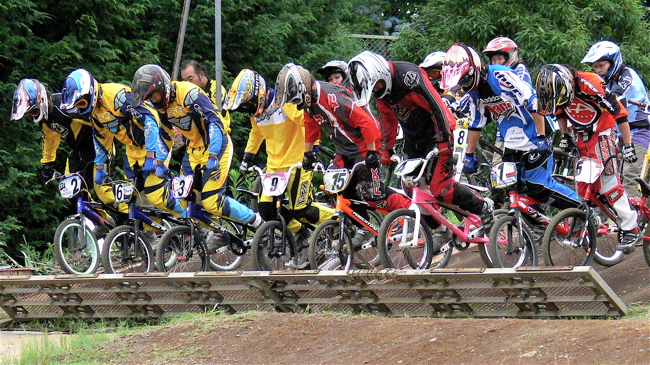2007JOSF緑山7月定期戦VOL1 ＢＭＸエリートクラス予選〜決勝の画像垂れ流し_b0065730_19392896.jpg