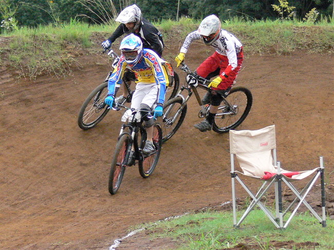 2007JOSF緑山7月定期戦VOL2 MTBエリートクラス予選〜決勝の画像垂れ流し_b0065730_21131493.jpg