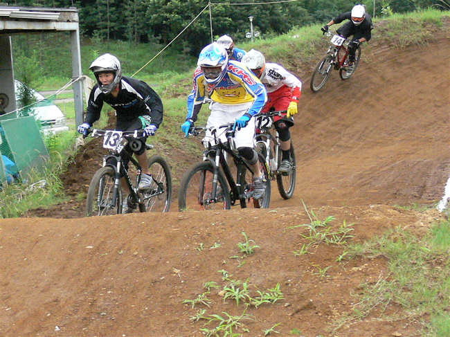 2007JOSF緑山7月定期戦VOL2 MTBエリートクラス予選〜決勝の画像垂れ流し_b0065730_21132788.jpg