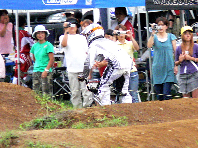 2007JOSF緑山7月定期戦VOL3　BMXエキスパートクラス予選の画像垂れ流し_b0065730_2231441.jpg