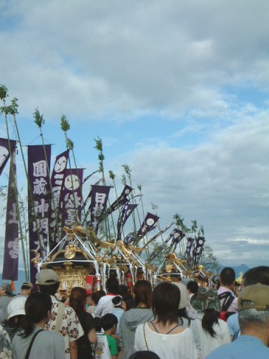 どっこい そりゃ_c0090236_1022831.jpg