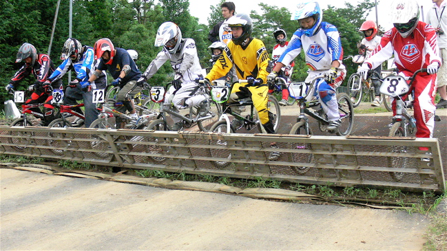 2007JOSF緑山7月定期戦VOL4 ＢＭＸエキスパートクラス決勝の画像垂れ流し_b0065730_0163814.jpg