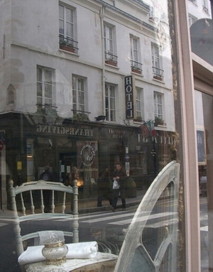 Paris~rue Saint Paul~_e0088444_20443952.jpg