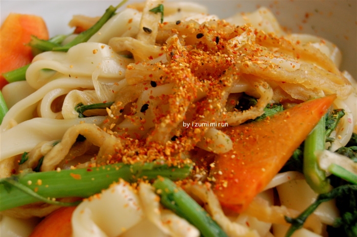 即席 肉なしすき焼きうどん Vege Dining 野菜のごはん 即席 肉なしすき焼きうどん Vege Dining 野菜のごはん