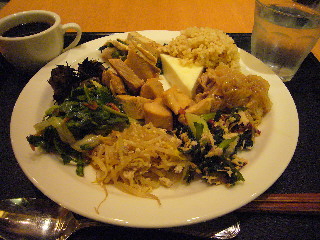 e0123401_0563172.jpg