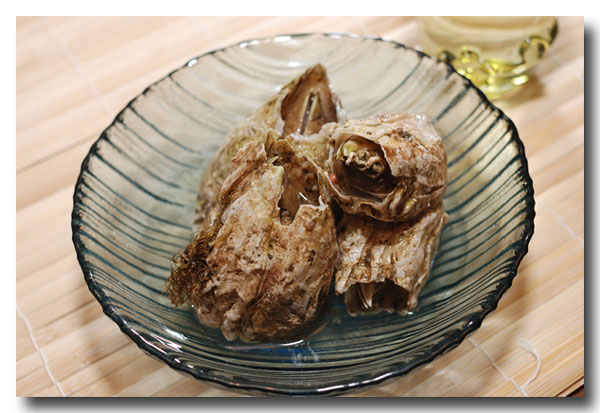 フジツボの塩茹で うっ 旨い ミネフジツボ最高 魚屋三代目日記 フジツボの塩茹で うっ 旨い ミネフジツボ最高 魚屋三代目日記