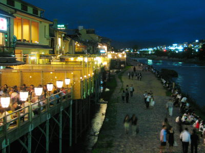 f0054428_0183976.jpg