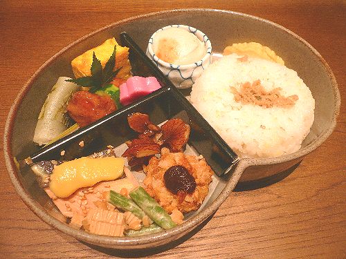 東京ミッドタウン サントリー美術館 の 水音 と 加賀麩 不室屋。。。 ..。.゚。*・。♡ _a0053662_03909.jpg