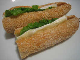 たまのパン_e0045775_1838997.jpg