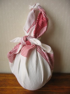 FUROSHIKI_f0088082_1126313.jpg
