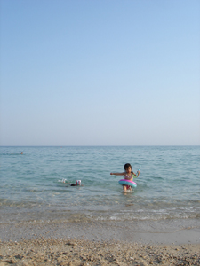 今年も「ユキちゃんと海」_f0106597_18212826.jpg