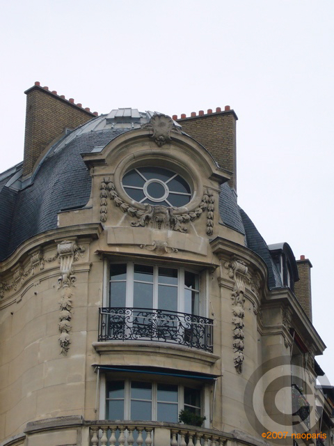 ■窓（パリ）_a0008105_6153277.jpg