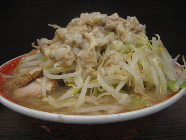 ラーメン二郎@横浜関内店_b0042308_23284413.jpg