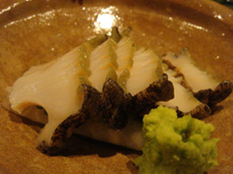 JAPANESE SUSHI IS FANTASTIC!!_b0114785_295129.jpg