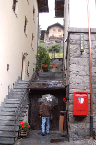 d0085274_1835244.gif