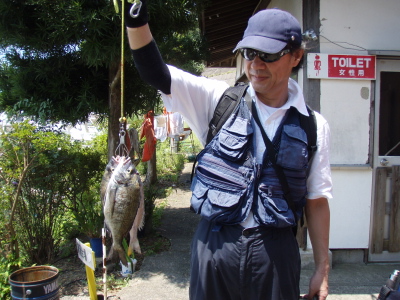 22日と23日の釣果_a0077071_169103.jpg