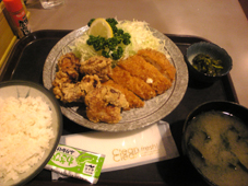 定食 たぬき 二子玉川 おいし社 定食 たぬき 二子玉川 おいし社