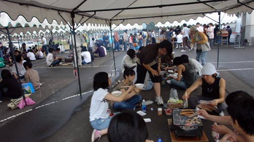 学校祭⑥焼き肉_b0108779_8323651.jpg