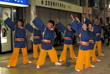 「栄町夜市」が始まりました！　その二_e0014058_16152917.jpg