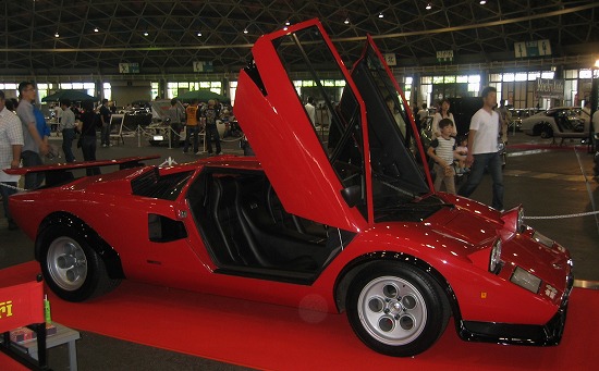 Lamborghini Countach LP400 Wolf仕様_d0041622_162186.jpg