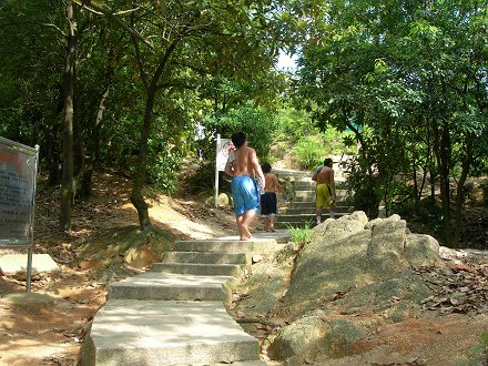 深センめぐり【29】　宝安区　深セン八景・羊台山　(1)_b0075737_23422571.jpg