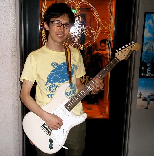 「ソフテロくん」と「Traditionalcaster」。_e0053731_21655.jpg
