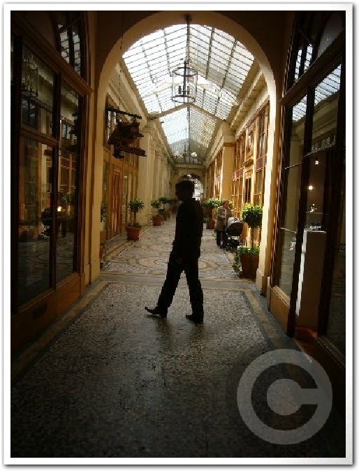 ■Galerie Vivienne(パッサージュ)_a0012223_21191961.jpg