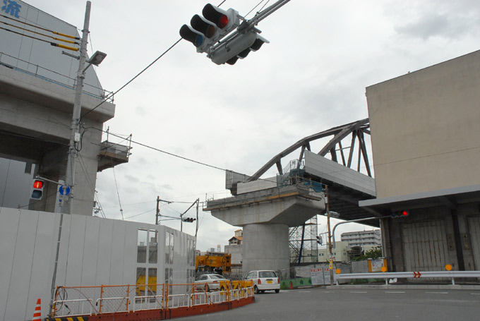 西大阪高速鉄道西大阪線延伸工事_c0074640_0512953.jpg