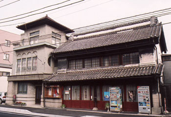 商家の窓　　下館（茨城県）_e0098739_21303739.jpg