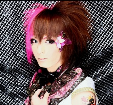 愛狂います Ell 廢薔薇族九號い砂 憂鬱