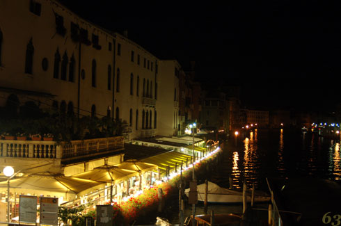 d0085274_83338.jpg