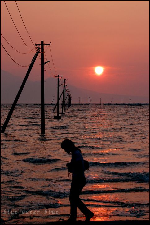 太陽の顔　＃9 　 －地球は動き...－_f0138972_10154267.jpg