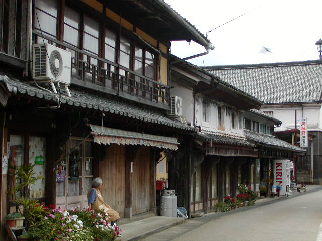 西伊予の田舎町で_f0130879_23383389.jpg