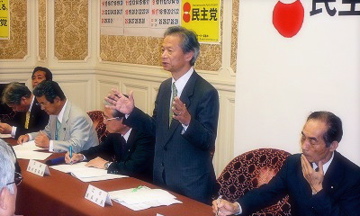 江田氏は日本の大統領?AP通信の偏向記事_d0123476_2343364.jpg