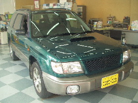 好きな人はダイスキ! スバル・フォレスター入荷_d0013202_1945201.jpg