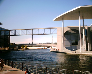 d0111714_77492.jpg