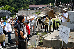 科学、大人も「へぇ～」　地熱活動分かりやすく_e0113829_16272137.jpg