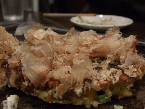 「大阪・新深江 生野 桃太郎でお好み焼き」_a0000029_15592555.jpg