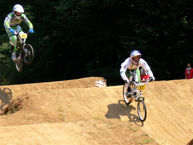 2007環太平洋BMX選手権大会in上越Day1VOL2エリートMEN予選第1ヒートの画像垂れ流し_b0065730_10235357.jpg