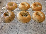 Bagel Mangue et Sesame 黒ゴマとマンゴーのベーグル_f0121752_10472697.jpg